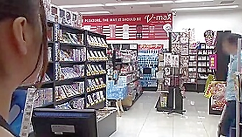 Working while Face is covered in cum ctoan