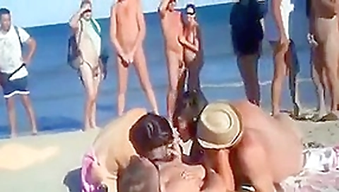 Beach Voyuer II