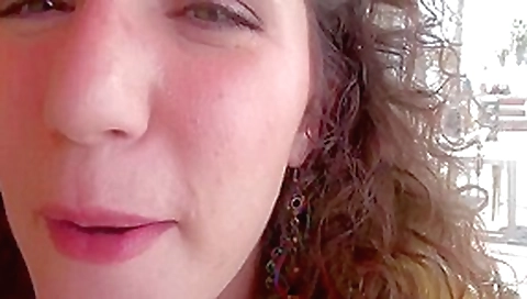 ATKGirlfriends video: virtual vacation with Sativa Verte
